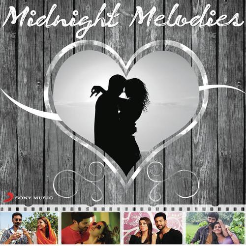 Un Mele Oru Kannu (From Rajinimurugan) - Various